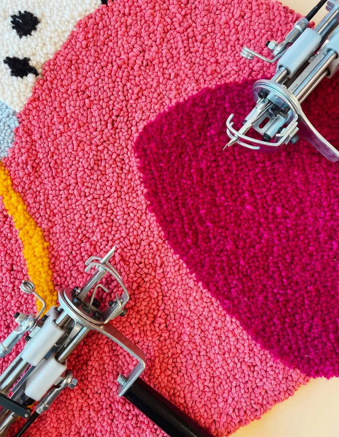 Comparing cut pile and loop pile tufting machines