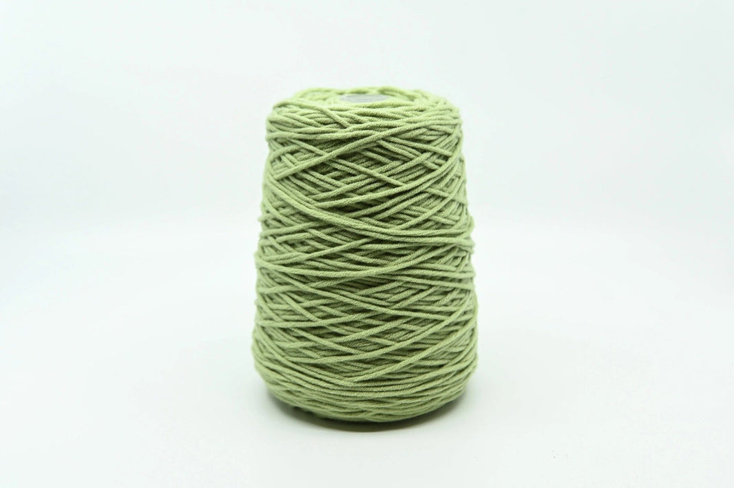 Acrylic Yarn - Tufting Yarn - on cone - 400g - Tuftinglove
