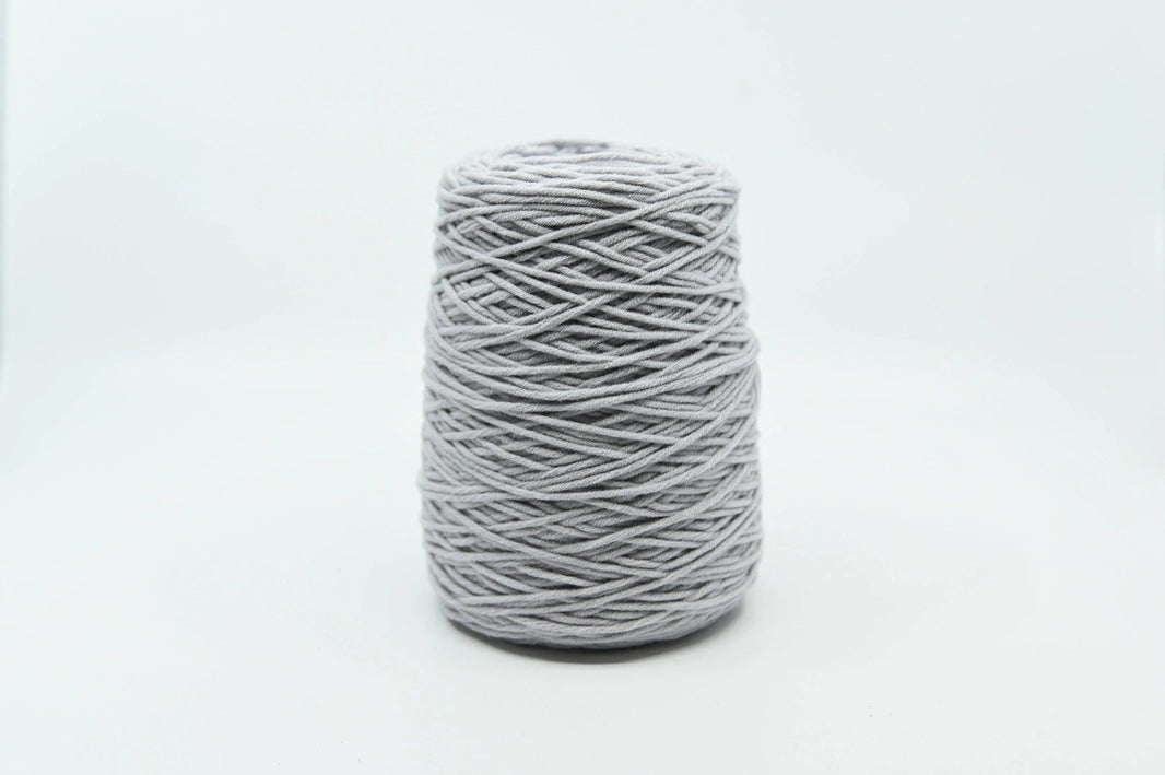 Acrylic Yarn - Tufting Yarn - on cone - 400g - Tuftinglove