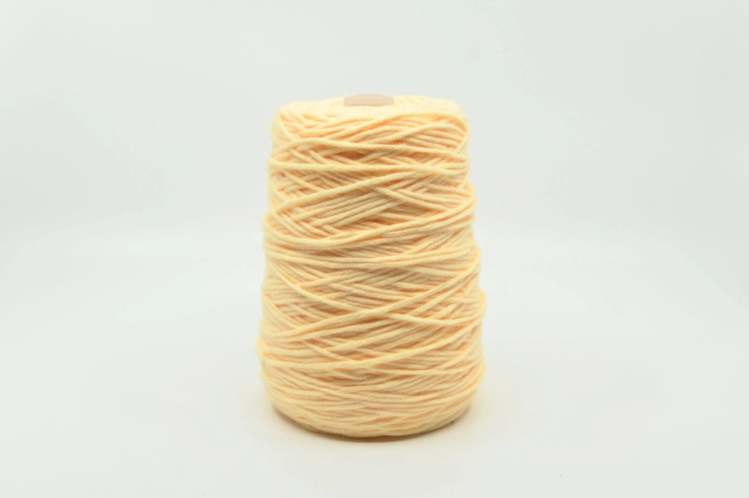 Acrylic Yarn - Tufting Yarn - on cone - 400g - Tuftinglove