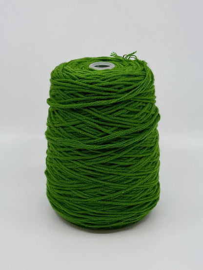 Acrylic Yarn - Tufting Yarn - on cone - 400g - Tuftinglove