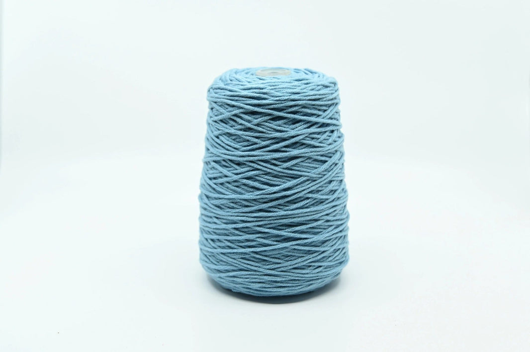 Acrylic Yarn - Tufting Yarn - on cone - 400g - Tuftinglove