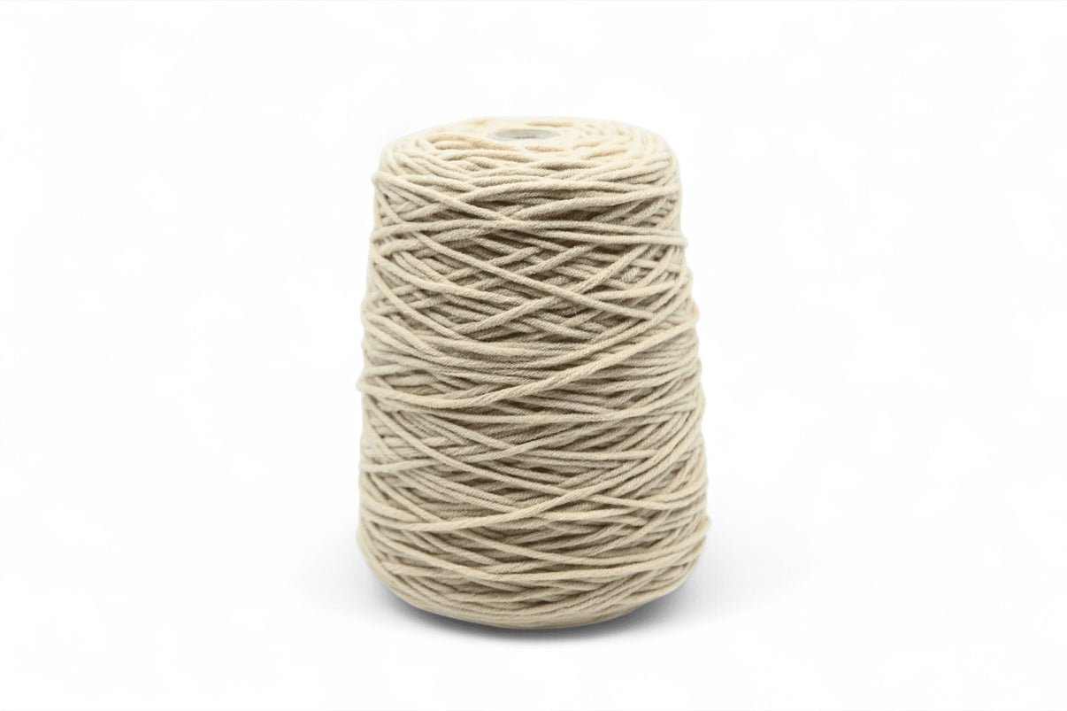 Acrylic tufting yarn on cone, 400g in Sandy