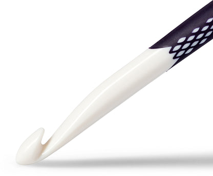 Prym ergonomische Häkelnadel 12mm, Detail der Spitze