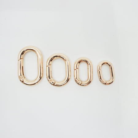 Oval Carabiner - gold