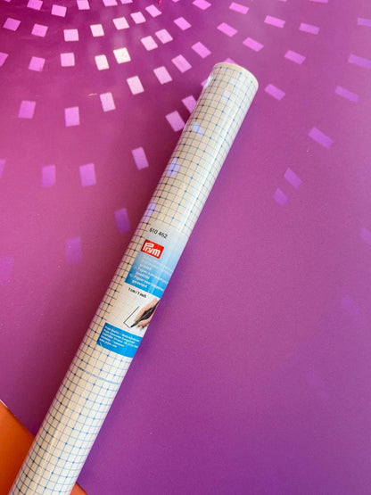 Gridded dressmaker's pattern paper, 1 x 10m by Prym