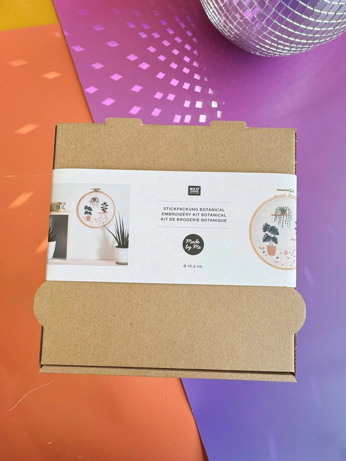 Rico Botanical embroidery set, packaging view
