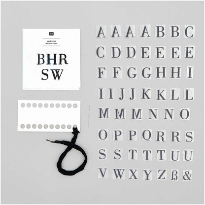Vorgezeichnetes Stickset 'Letters with Serifes' von Rico Design