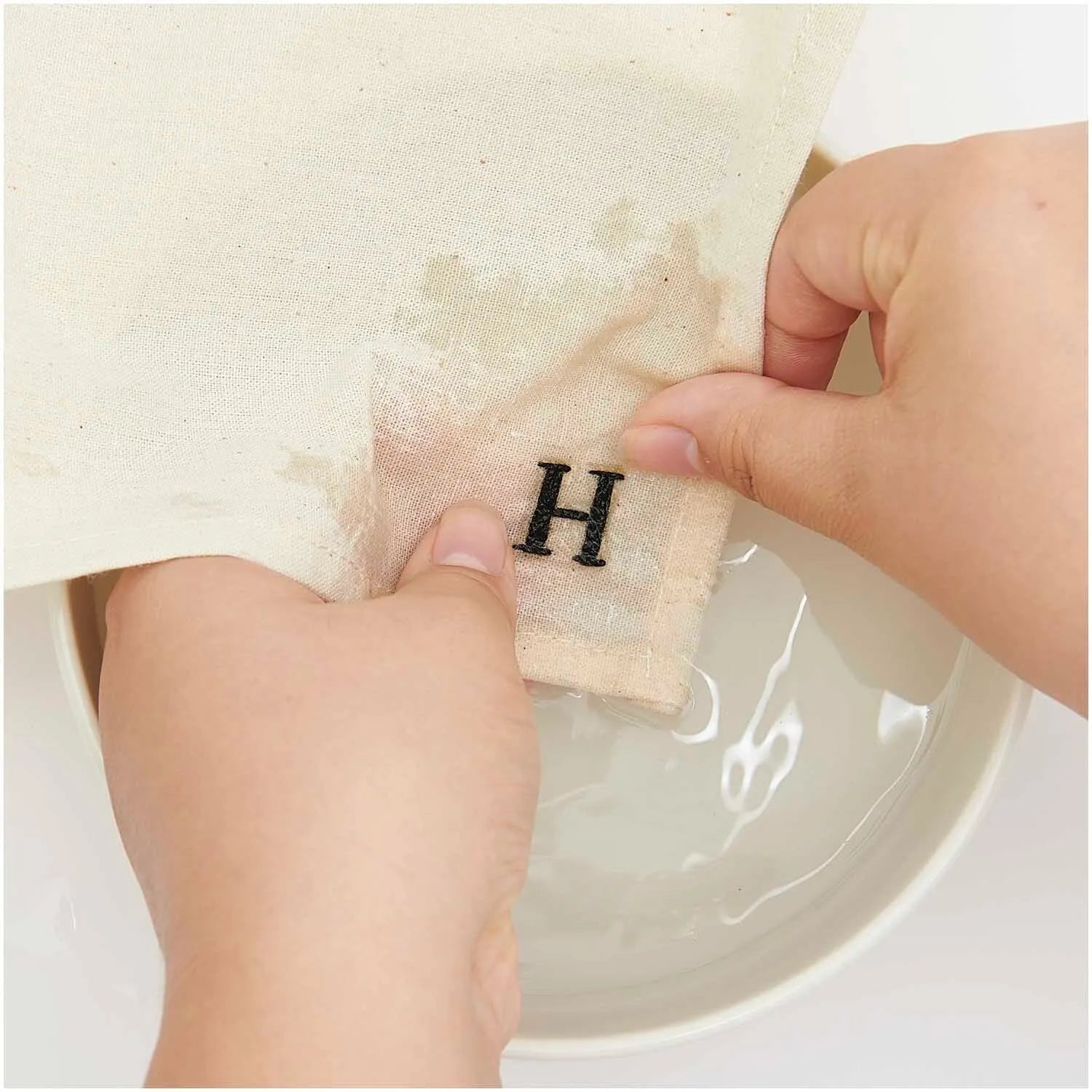 Vorgezeichnetes Stickset 'Letters with Serifes' von Rico Design