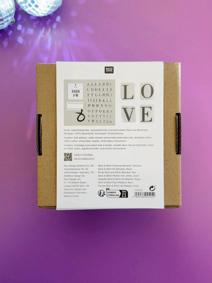 Vorgezeichnetes Stickset 'Letters with Serifes' von Rico Design