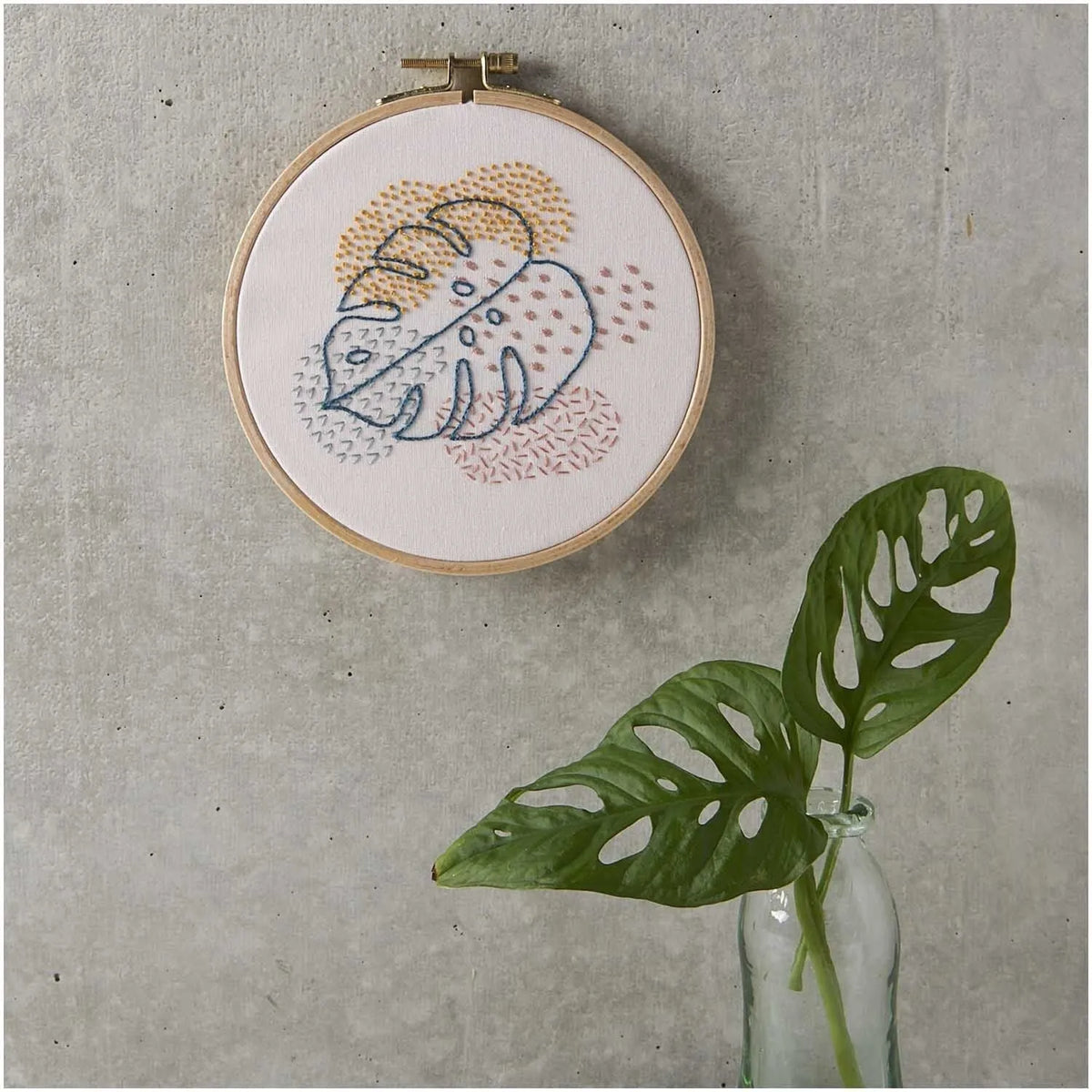 Rico Monstera embroidery set, detail