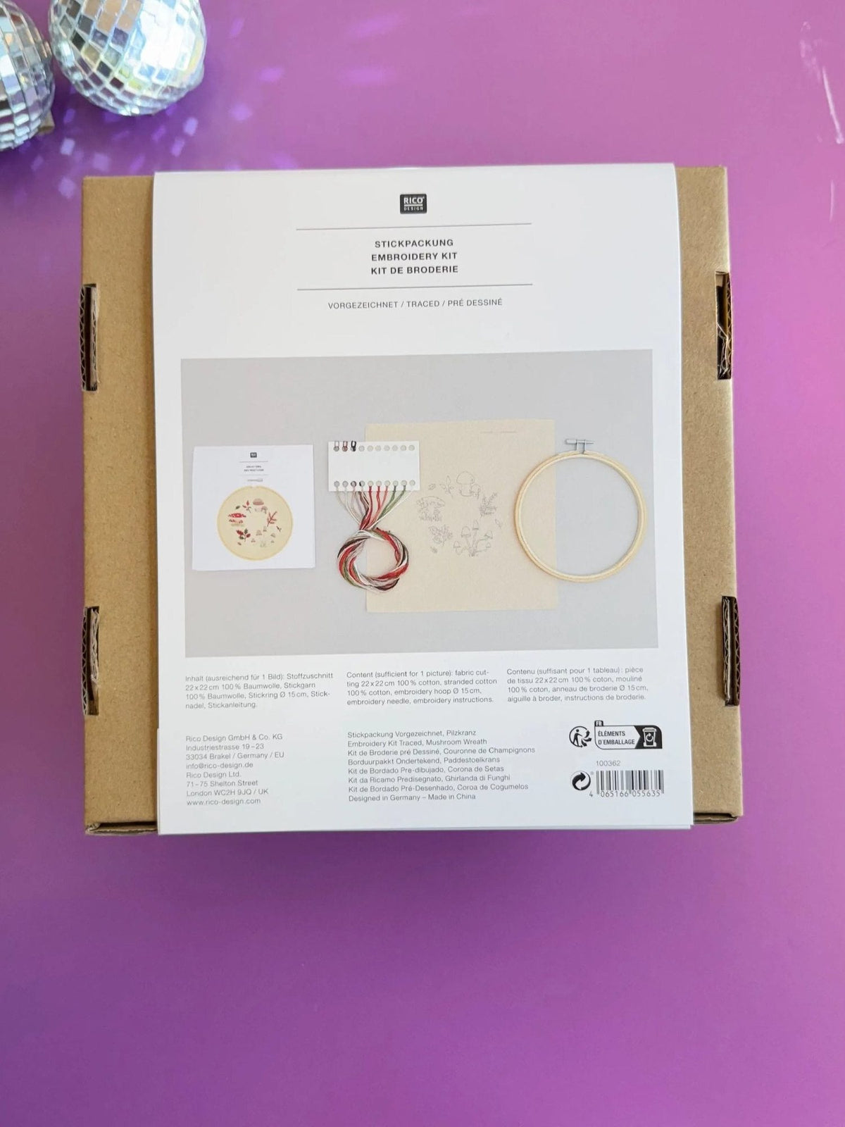 Vorgezeichnetes Stickset 'Mushroom Wreath' von Rico Design
