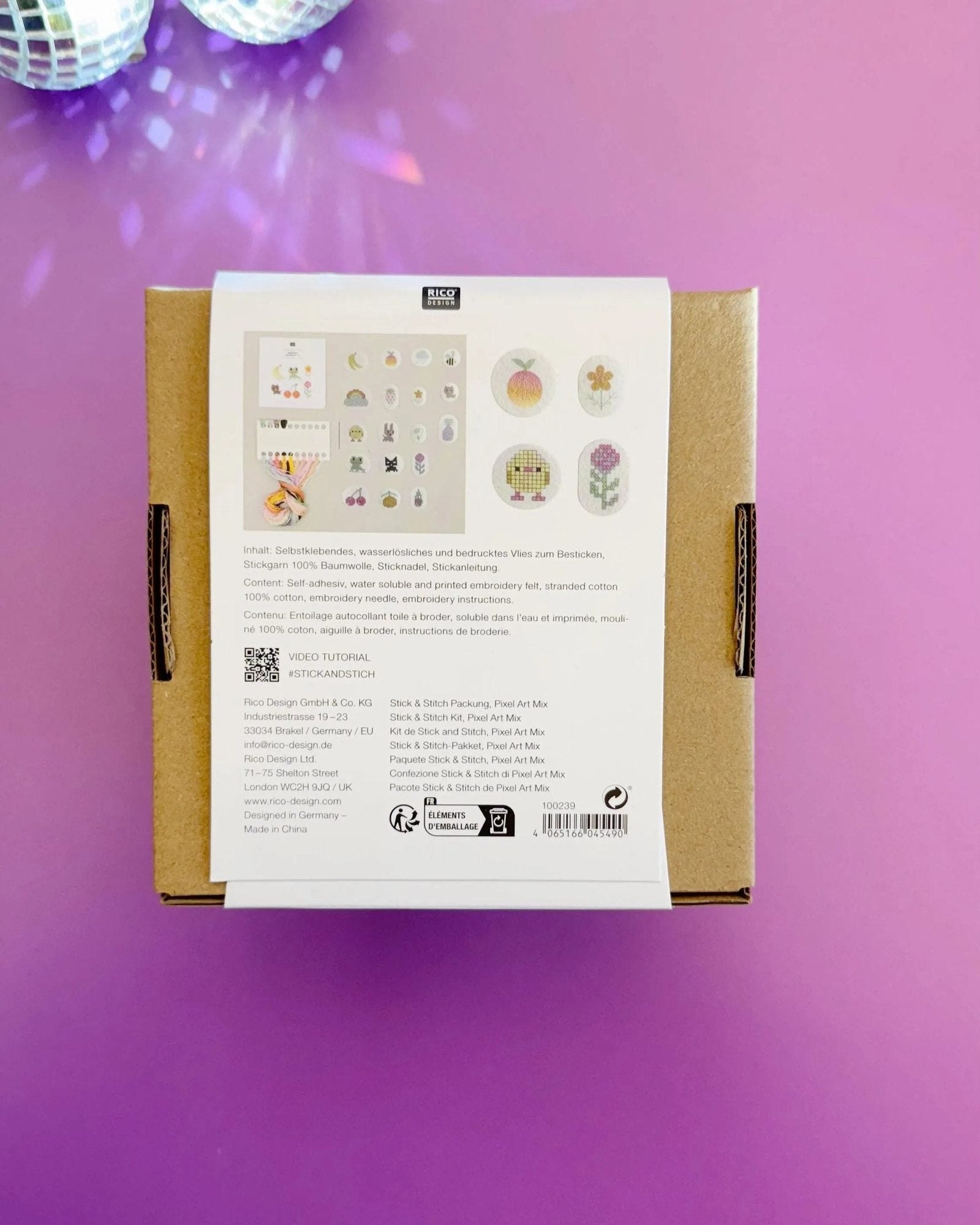 Traced embroidery kit 'Pixel Art' by Rico Design