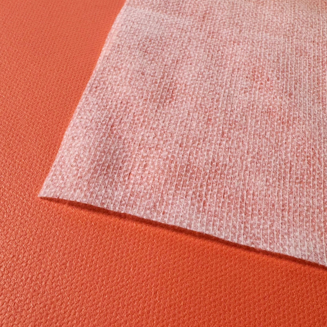 Vliesline Softline H410 interfacing fabric detail, white