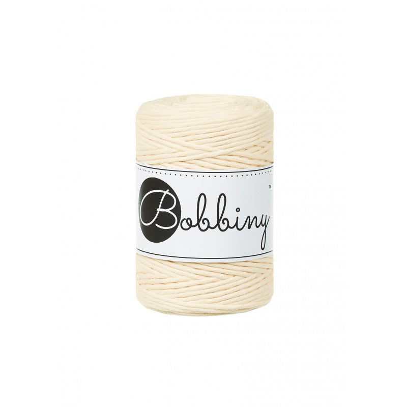 Bobbiny macramé cotton cord, 1.5mm and 100m, in butter yellow