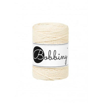 Bobbiny macramé rope, 1.5mm and 100m, in butter yellow