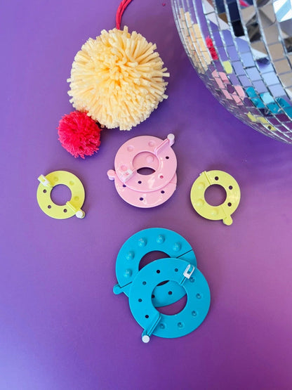 Pompon-Maker-Set in vier Grössen von Rico Design