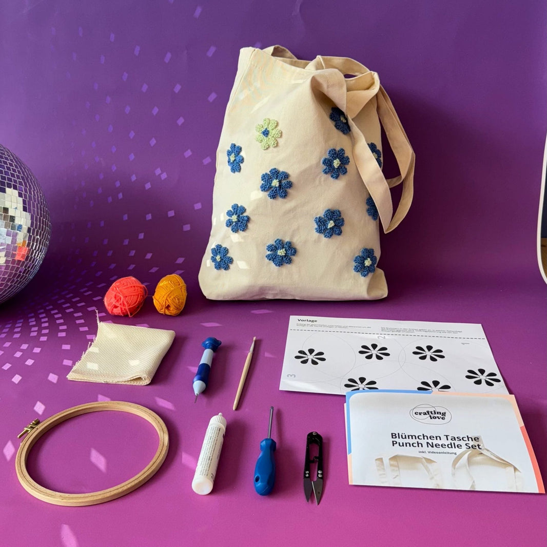Craftinglove punch needle set with flower design