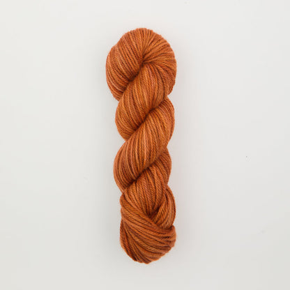 Punch Needle Yarn - Fine Yarn - Variegated Colors - 110g - Violet Jane - The Oxford Company