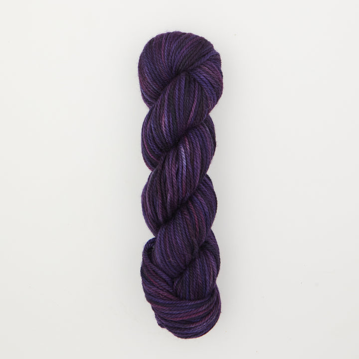 Punch Needle Yarn - Fine Yarn - Variegated Colors - 110g - Violet Jane - The Oxford Company