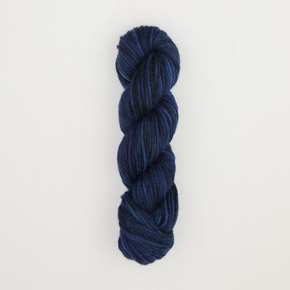 Punch Needle Yarn - Fine Yarn - Variegated Colors - 110g - Violet Jane - The Oxford Company