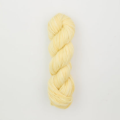 Punch Needle Yarn - Fine Yarn - Variegated Colors - 110g - Violet Jane - The Oxford Company
