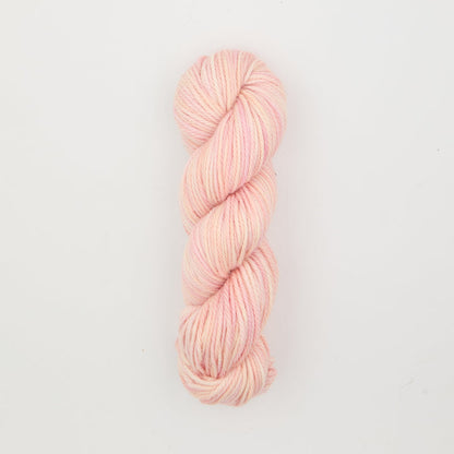 Punch Needle Yarn - Fine Yarn - Variegated Colors - 110g - Violet Jane - The Oxford Company