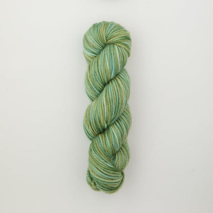 Punch Needle Yarn - Fine Yarn - Variegated Colors - 110g - Violet Jane - The Oxford Company