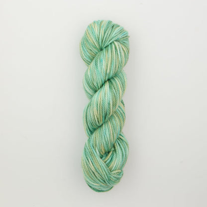 Punch Needle Yarn - Fine Yarn - Variegated Colors - 110g - Violet Jane - The Oxford Company