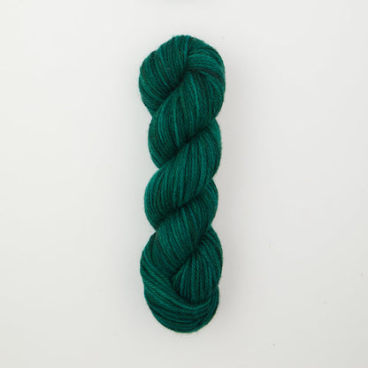Punch Needle Yarn - Fine Yarn - Variegated Colors - 110g - Violet Jane - The Oxford Company