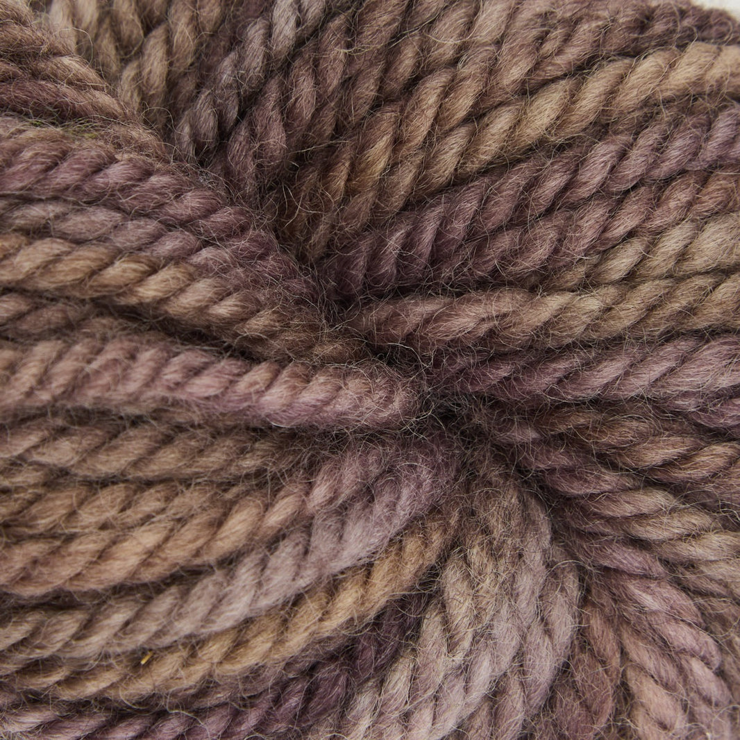 Punch Needle Yarn - Fine Yarn - Variegated Colors - 110g - Violet Jane - The Oxford Company