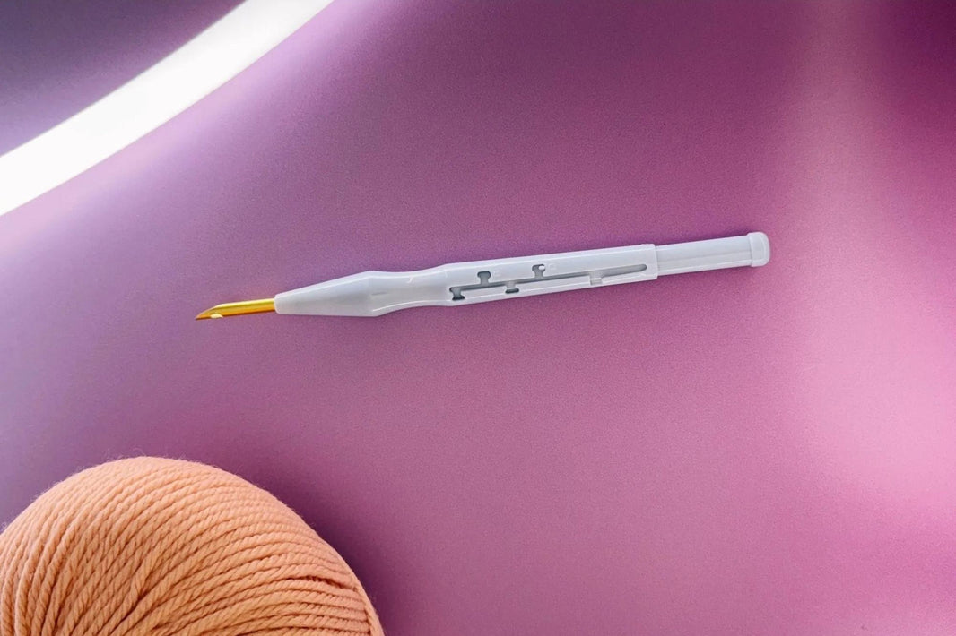Height-adjustable punch needle by Craftinglove