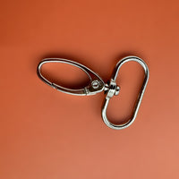 Drehbarer Karabiner in O-Form, 4cm