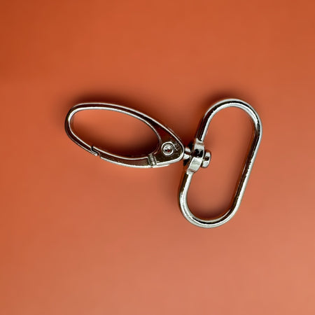 Drehbarer Karabiner in O-Form, 4cm