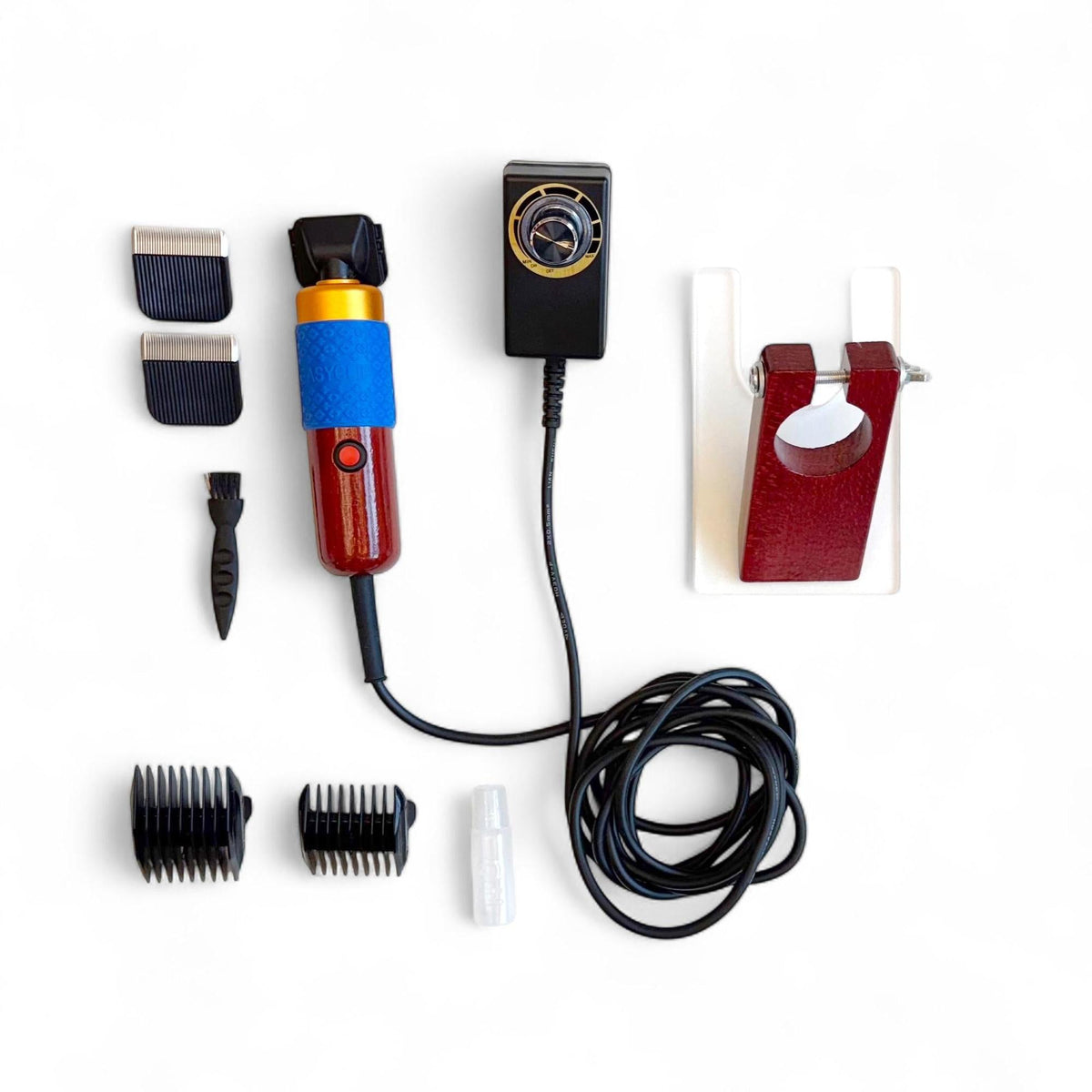 Rug carving clipper and guide set, in-use detail