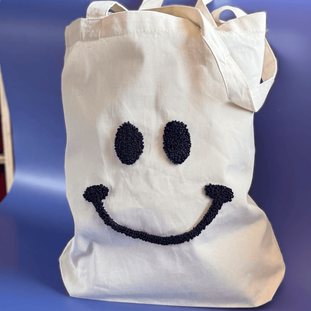 Smiley punch needle bag pattern sheet