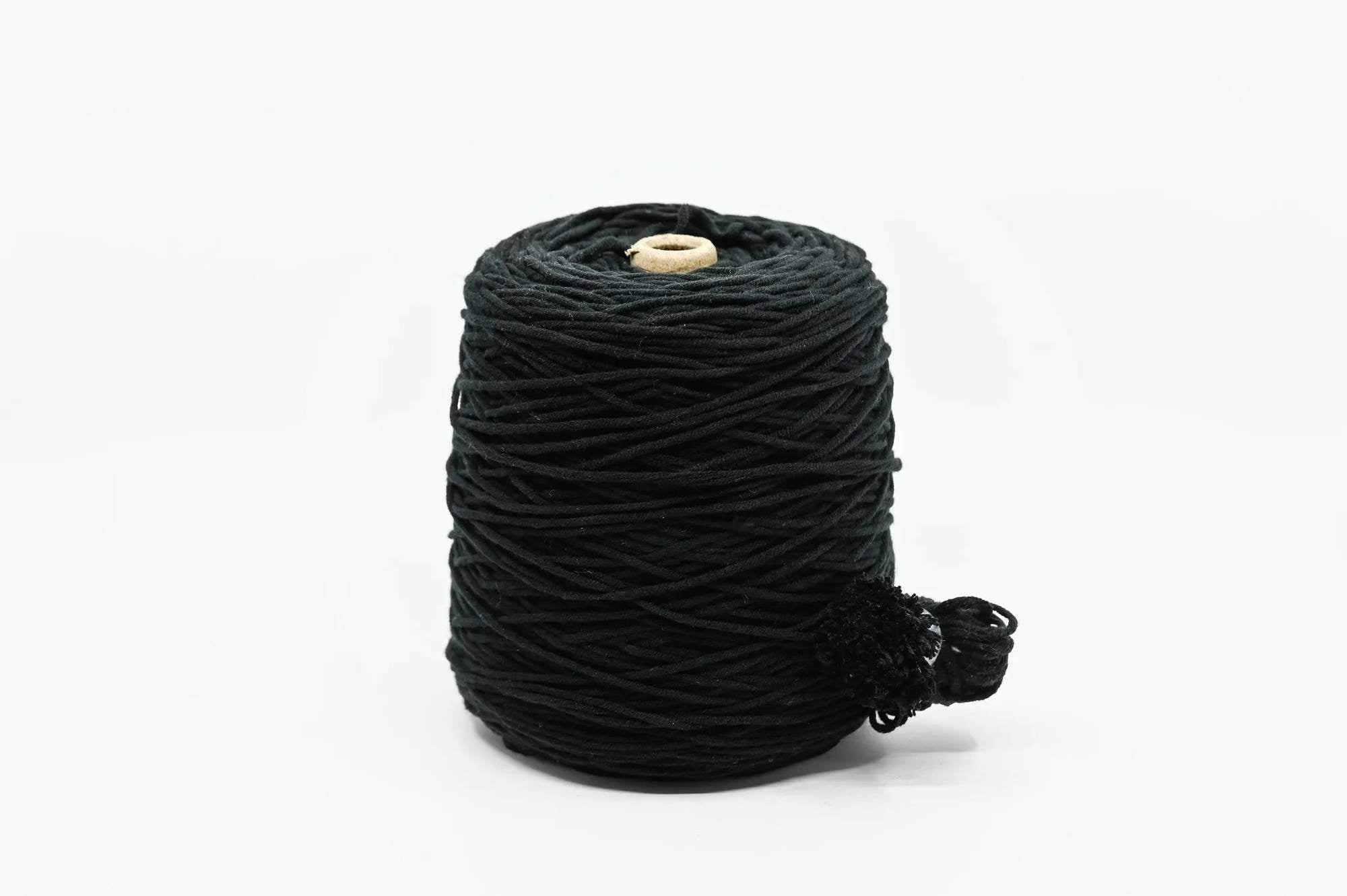 Acrylic tufting yarn on cone, 400g in Dark and Twisty