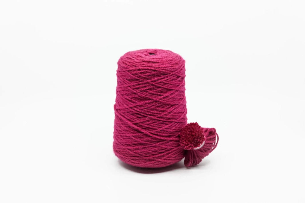 Rugwool NZ tufting yarn, 500g cone in Magenta