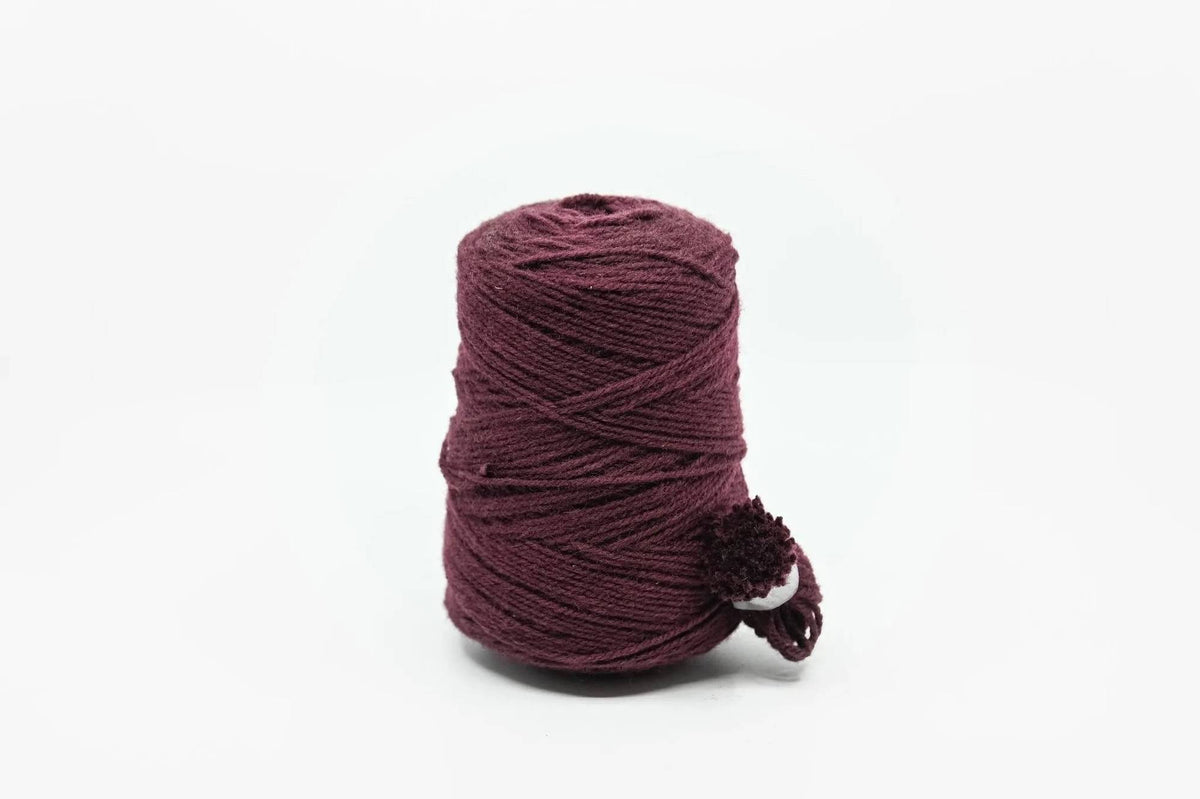 Rugwool NZ tufting yarn, 500g cone in Plum