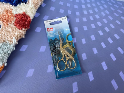 Prym stork embroidery scissors, blade detail