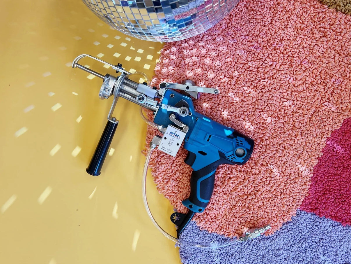 AK-III pneumatic high pile tufting machine