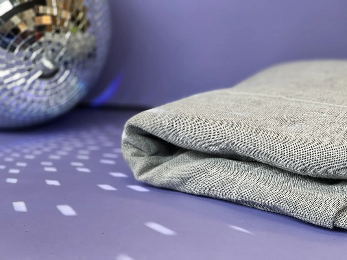 Premium-Tuftingcloth in Grau, 60/60-Webung, 3m