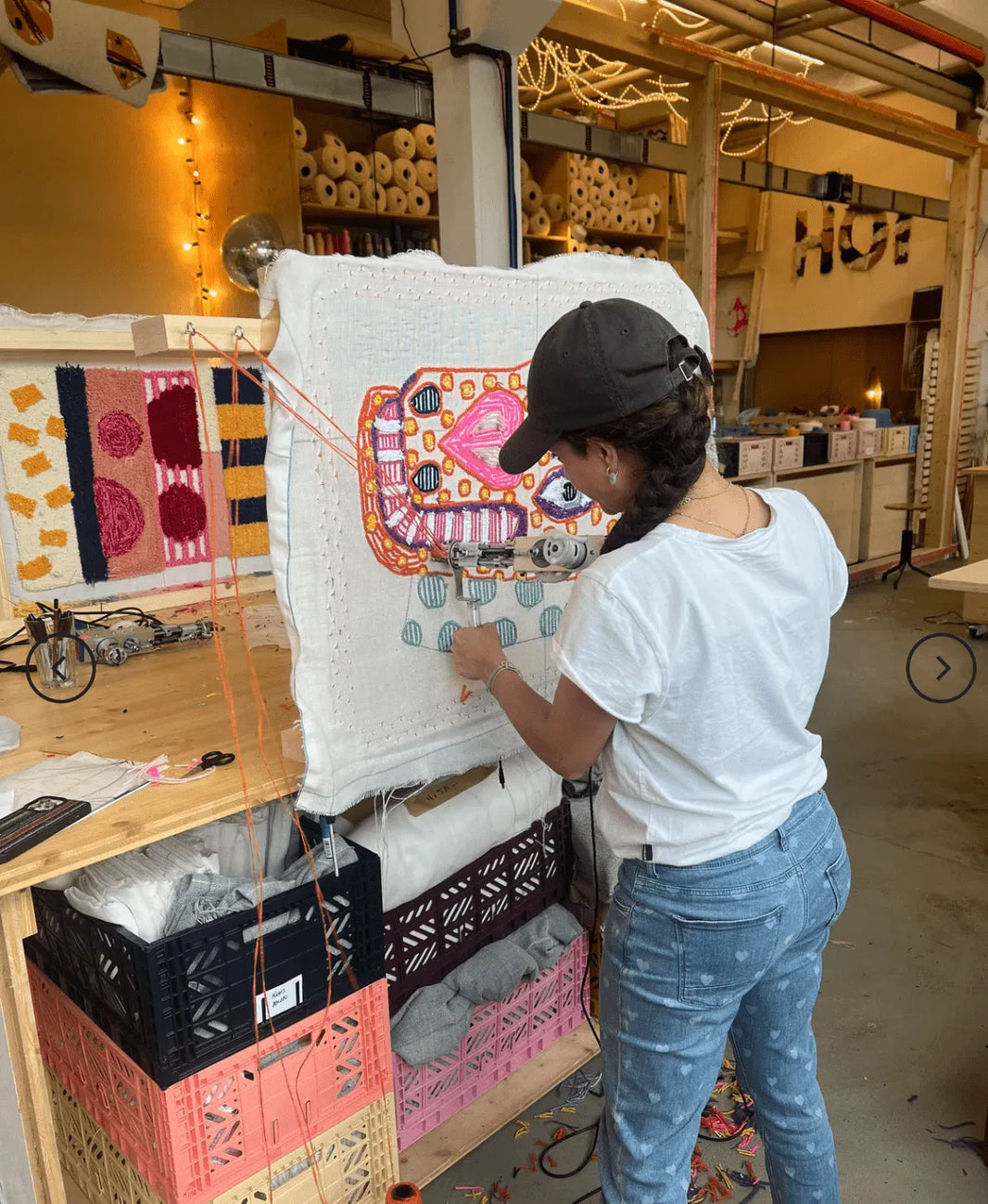 Tufting workshop at the Tuftinglove studio in Aarau